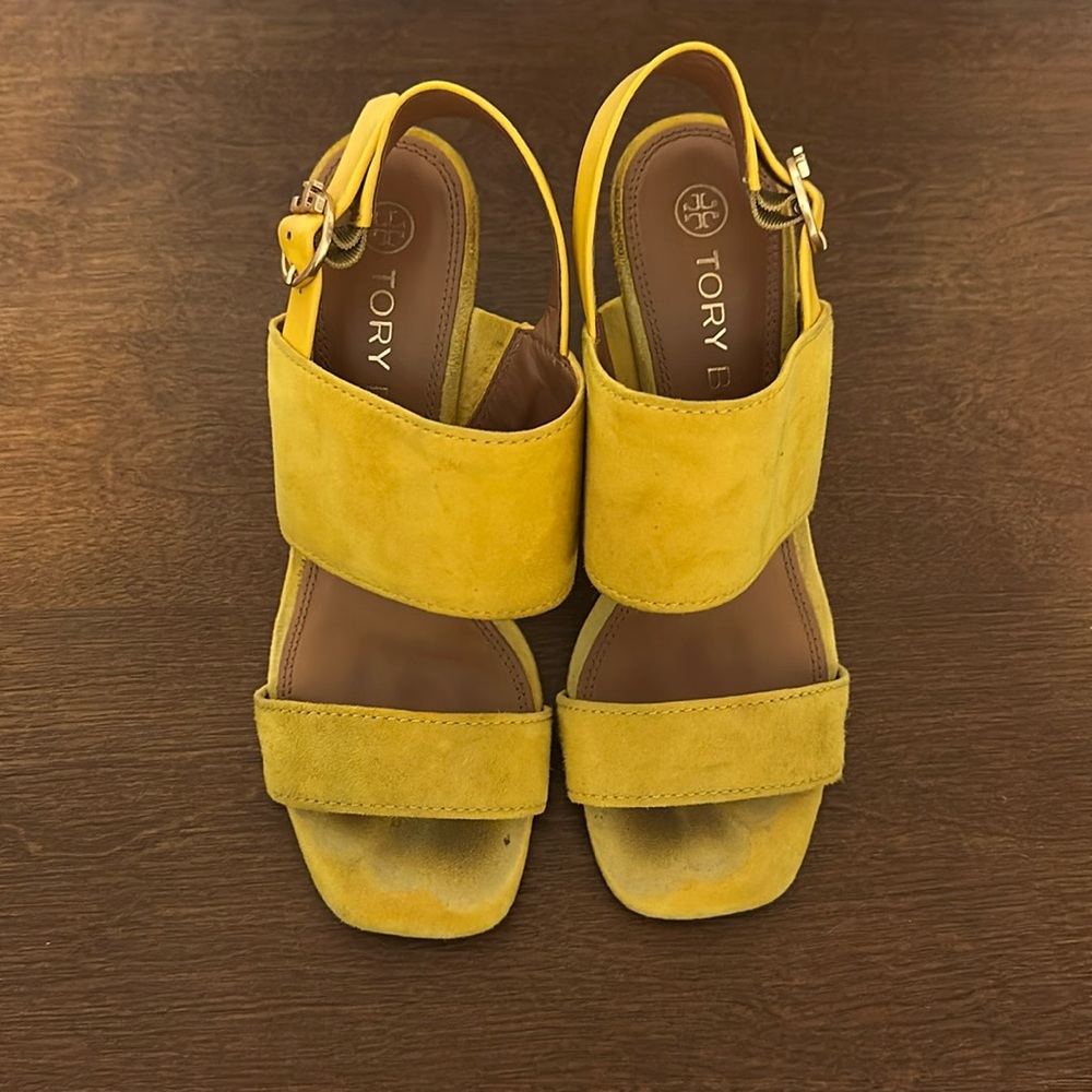 Vince Camuto heels